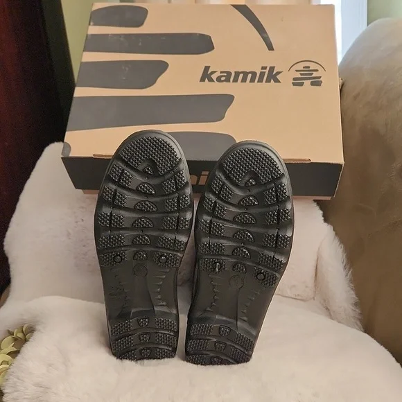 NWB Kamik Black Lined Tall Boots-Size 9​​​​​​​ - Picture 6 of 7